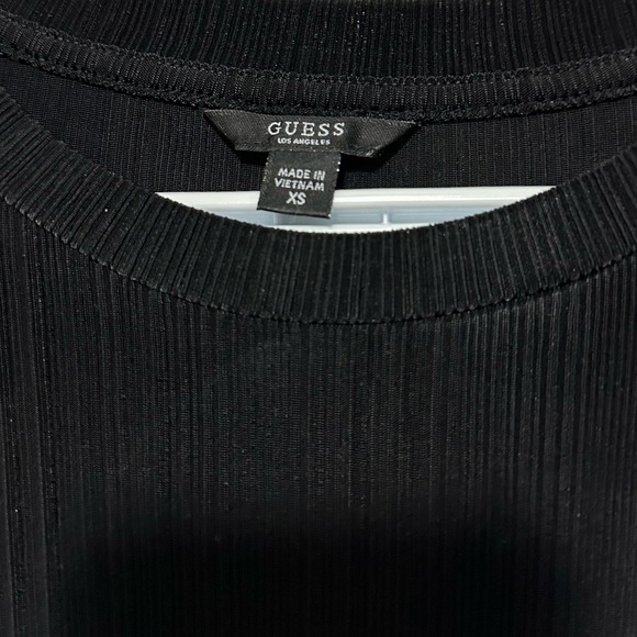 Guess top size XS - Picture 3 of 6
